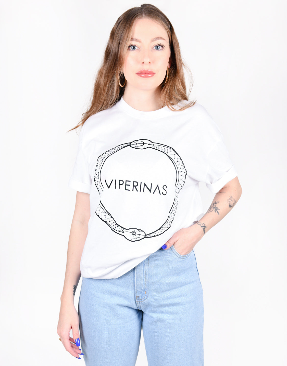 Tienda online mujer y unisex | Marca de moda Canaria | Viperinas Original Brand | Compra camisetas, tops, jeans, vestidos, totebags y próximamente moda de baño. Enviamos a Canarias y a todo el mundo